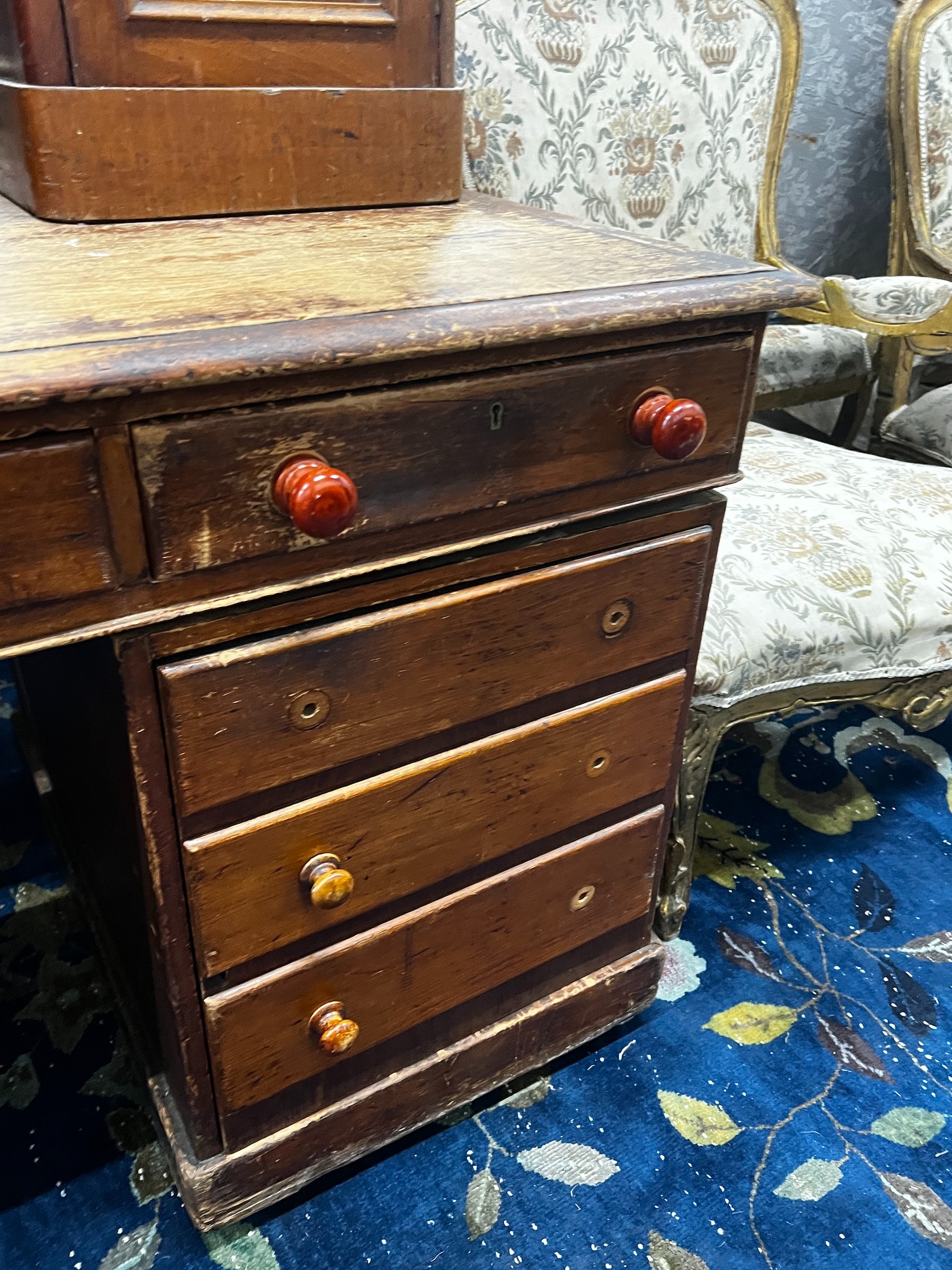 A Victorian pine pedestal desk, width 160cm depth 76cm height 76cm